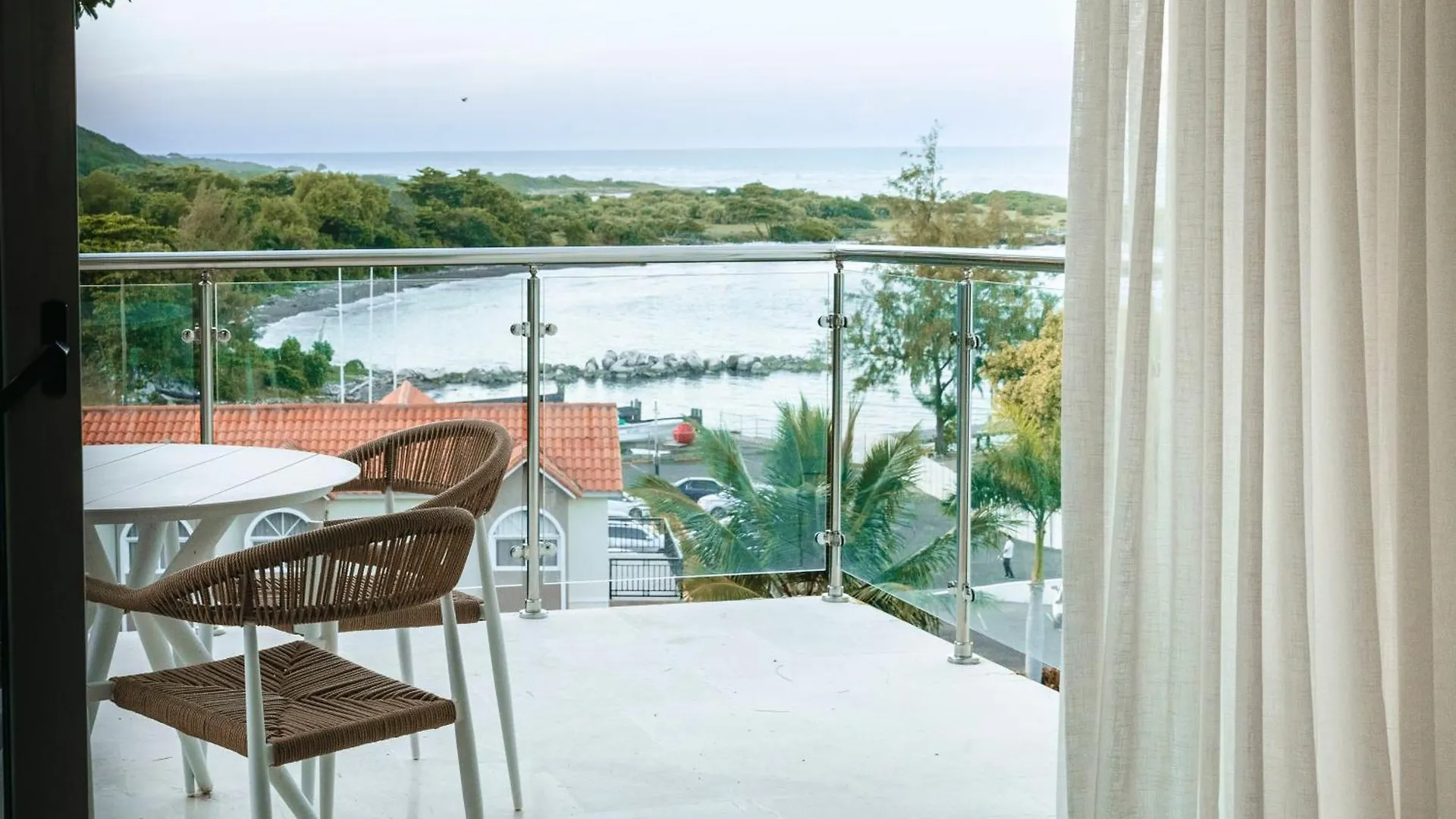 Cofresi Hills Residence Gurapito Apartamento